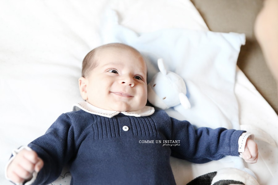 amour, famille, photographe famille studio, reportage photographe pour bebe en plein coeur de Versailles (78000 Yvelines 78) et sa région, photographe professionnelle enfant studio, bébé, bébé studio