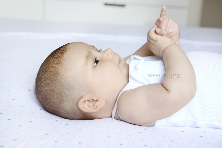 photographie bebes en centre ville de Saint-Maur des Fossés (94100 Val de Marne 94), shooting à domicile amour, photographe à domicile enfant studio, bébé studio, bébé, photographe pro enfant