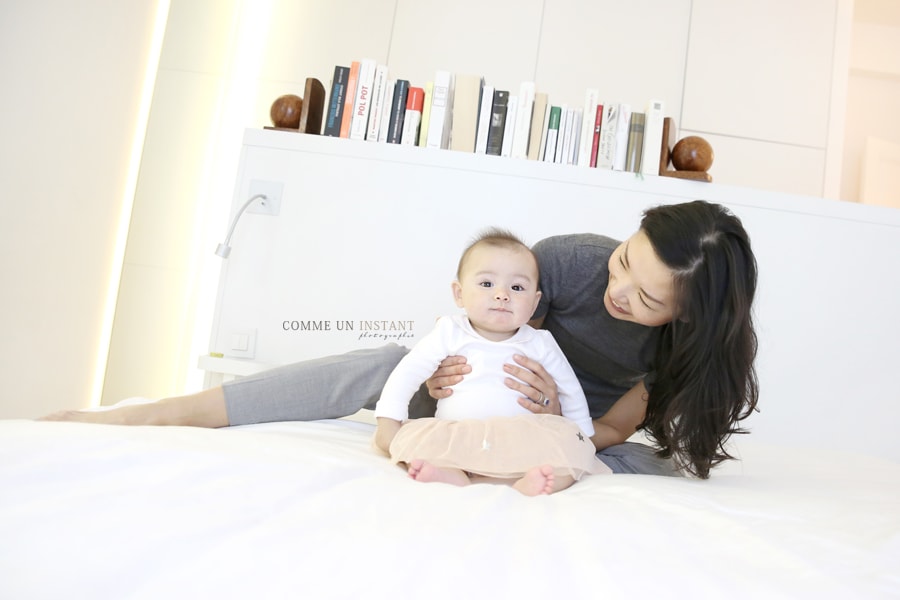 bébé studio, photographe famille asiatique, bébé asiatique, photographie bébés sur Puteaux (92800 Hauts de Seine 92) et sa région, famille studio, amour, photographe famille, bébé