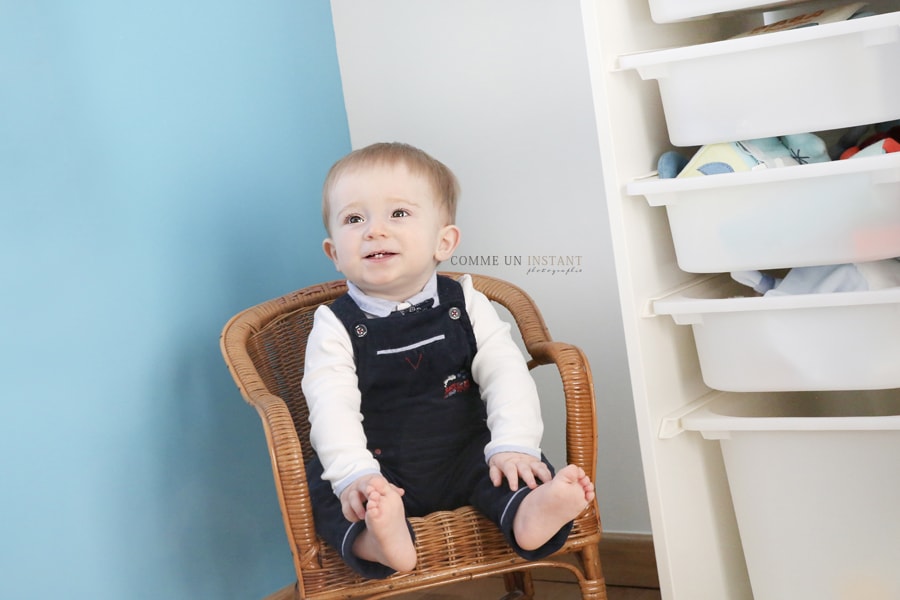 bébé en train de jouer, bébé, photographe à domicile bebe à Alfortville (94140 Val de Marne 94) et sa région, enfant, enfant studio, enfant en train de jouer, bébé studio