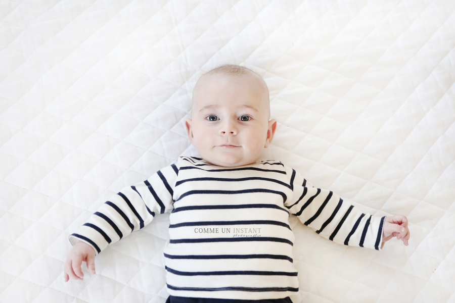 shooting à domicile bebes en plein coeur de Châtillon (92320 Hauts de Seine 92), bébé studio, enfant studio, enfant, bébé