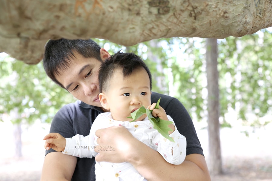 photographe pro bébé asiatique, shooting à domicile famille asiatique, famille en extérieur, famille, bébé en train de jouer, reportage photographe anniversaire, photographe bébé en extérieur, enfant, photographe a domicile bébé vietnamien, photographie enfant extérieur, photographie de enfant, enfant en train de jouer, bébé