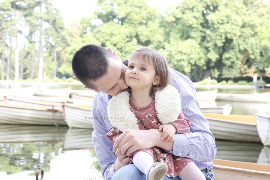 bébé en extérieur, shooting de familles, shooting amour, shooting à domicile famille, enfant, shooting à domicile famille en extérieur, photographie enfant extérieur, shooting à domicile bébé