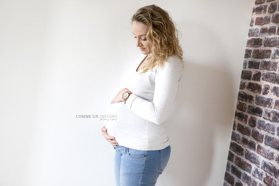 grossesse, grossesse studio, shooting femmes enceintes, femme enceinte habillée