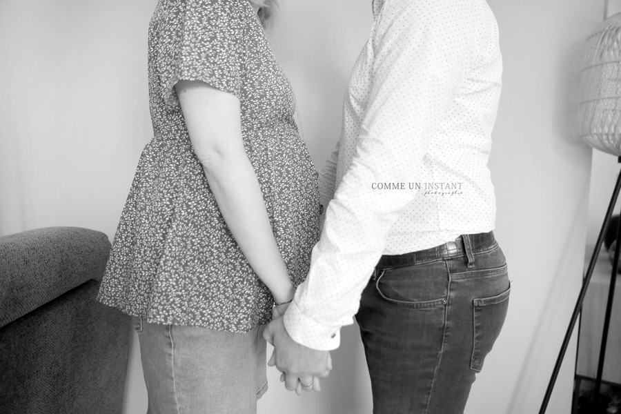 shooting à domicile pour grossesse sur Versailles (78000 Yvelines 78) et sa région, famille, amour, reportage photographe grossesse, famille studio, photographe professionnelle grossesse studio