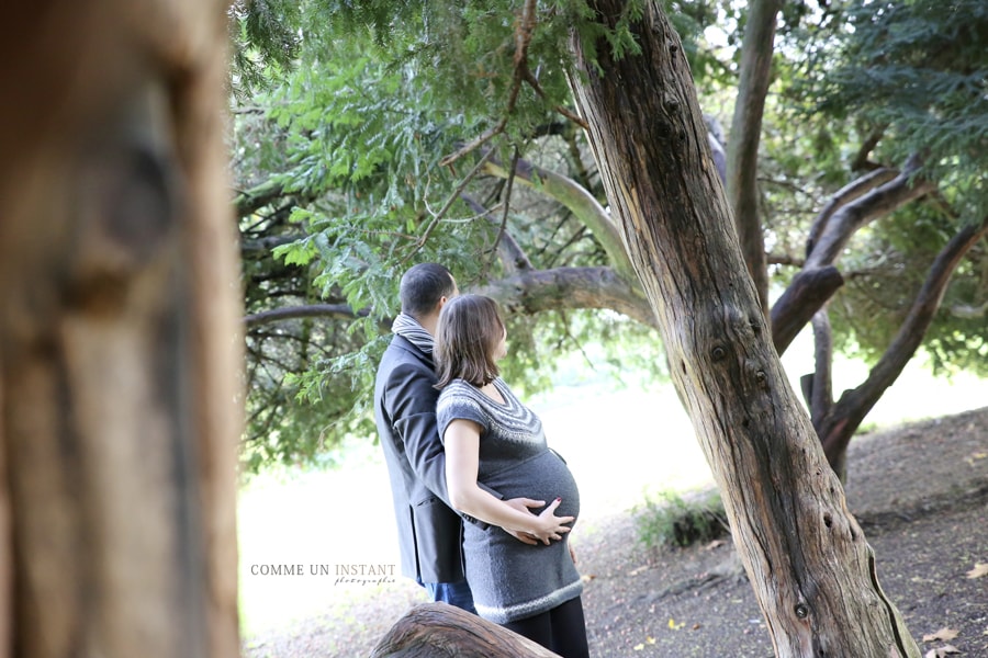 photographe femmes enceintes, grossesse en extérieur, femme enceinte habillée, photographe à domicile couple, famille, photographe pro bébé, shooting grossesse