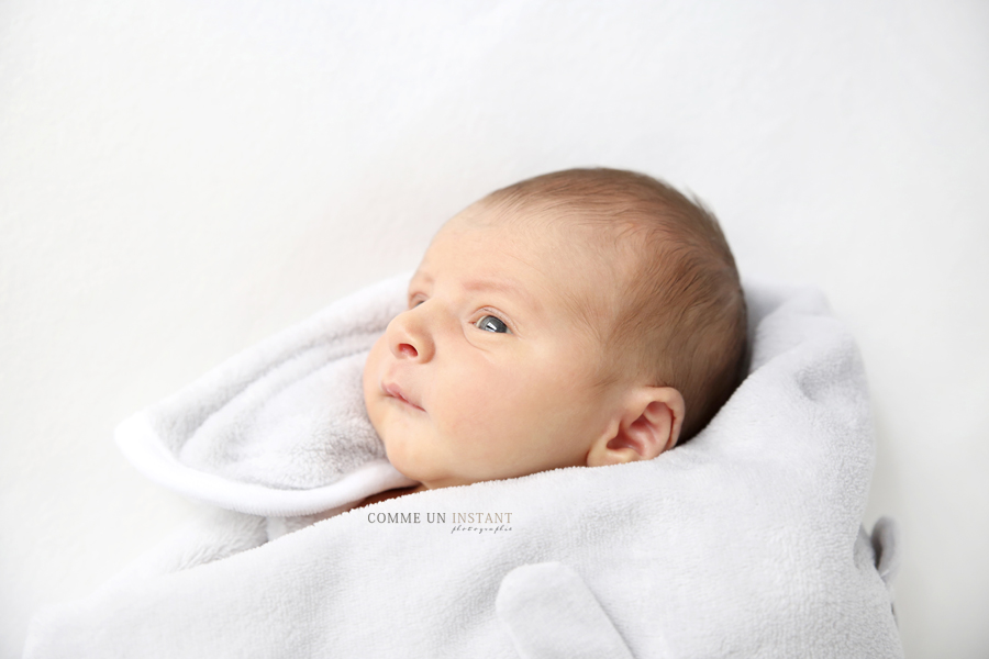 photographe pro bébé studio - shooting à domicile pour nouveaux nes à Boulogne Billancourt (92100 Hauts de Seine 92) et sa région - photographe professionnelle nouveau né - photographe à domicile nouveau né studio - bébé