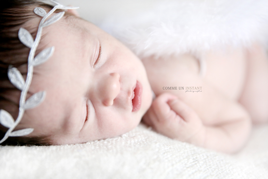 nouveau né - nouveau né studio - photographe pro de bebe en centre ville de Montmorency (95160 Val d'Oise 95) et sa région - photographe bébé en train de dormir - photographe professionnelle bébé studio - bébé - nouveau né en train de dormir