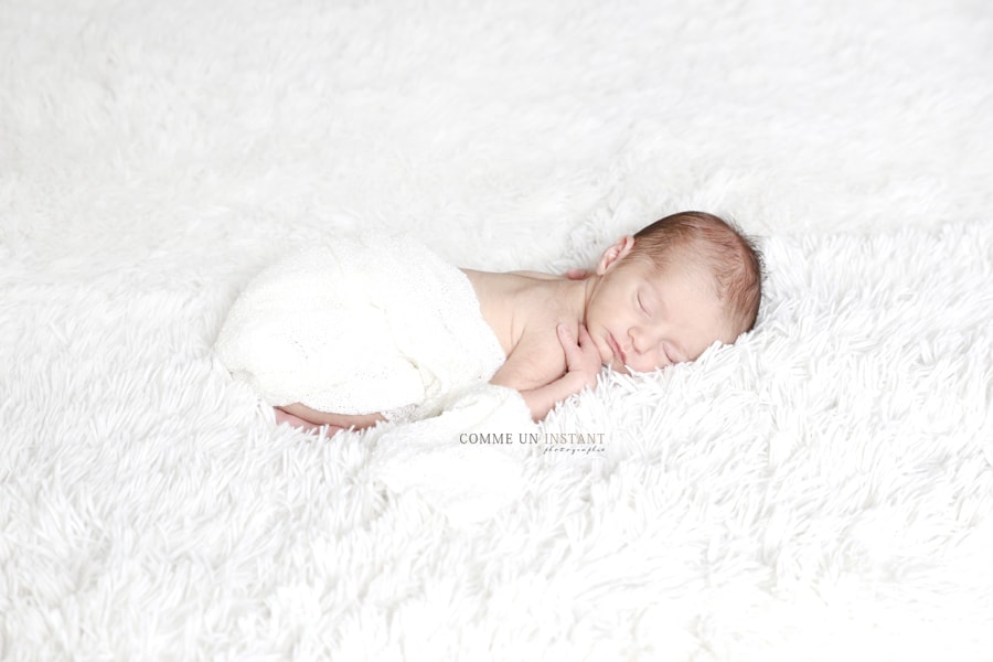 bébé, shooting à domicile nouveau né en train de dormir, photographe pro bébé en train de dormir, photographe à domicile nouveau né, photographe à domicile bébé studio, shooting à domicile nouveau né studio, photographe de bébés sur Paris (75000 Paris 75) et sa région