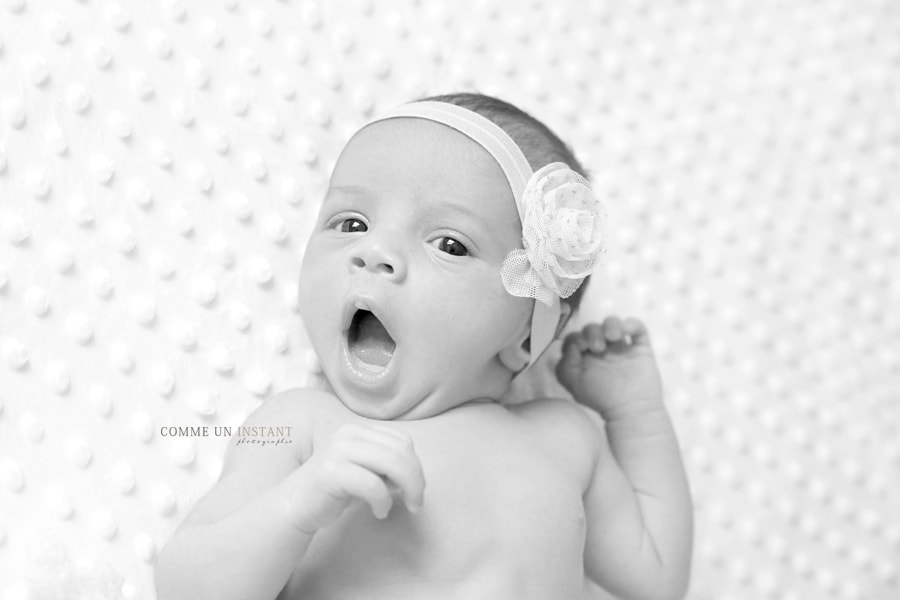 nouveau né studio, bébé, nouveau né, noir et blanc, photographe a domicile bébé studio, shooting de bebes sur Courbevoie (92400 Hauts de Seine 92) et sa région, bébé métis