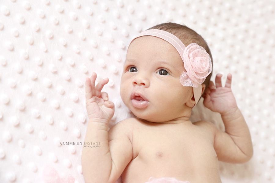 photographe bébé métis, nouveau né, bébé, photographe a domicile de bébé à Saint-Maur des Fossés (94100 Val de Marne 94) et sa région, bébé studio, photographe nouveau né studio