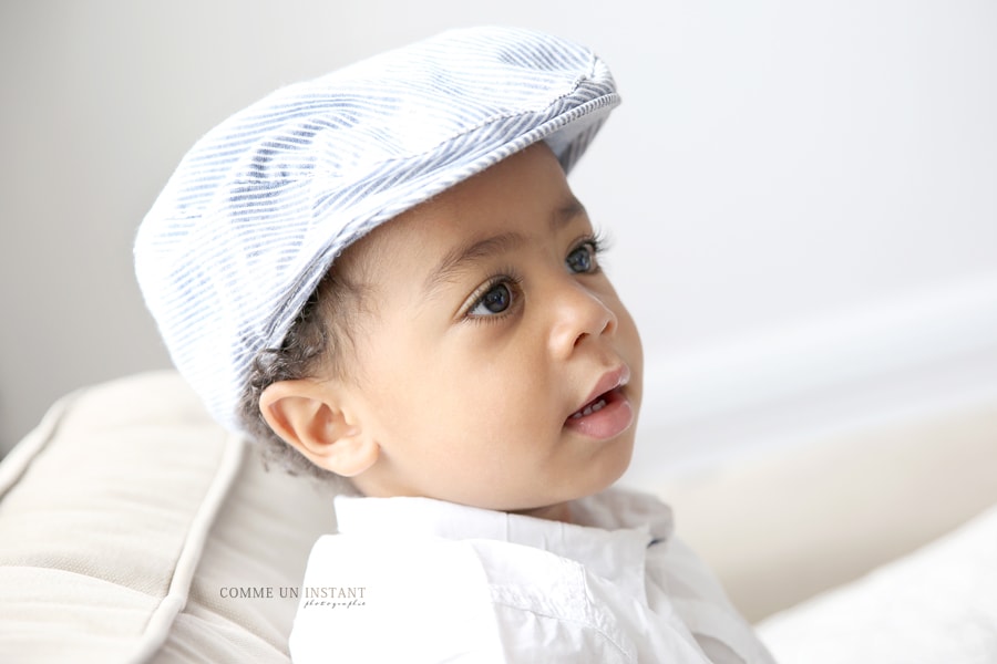 photographe pro enfant sur Paris 75 proche de l'Arc de Triomphe - nouveau né studio