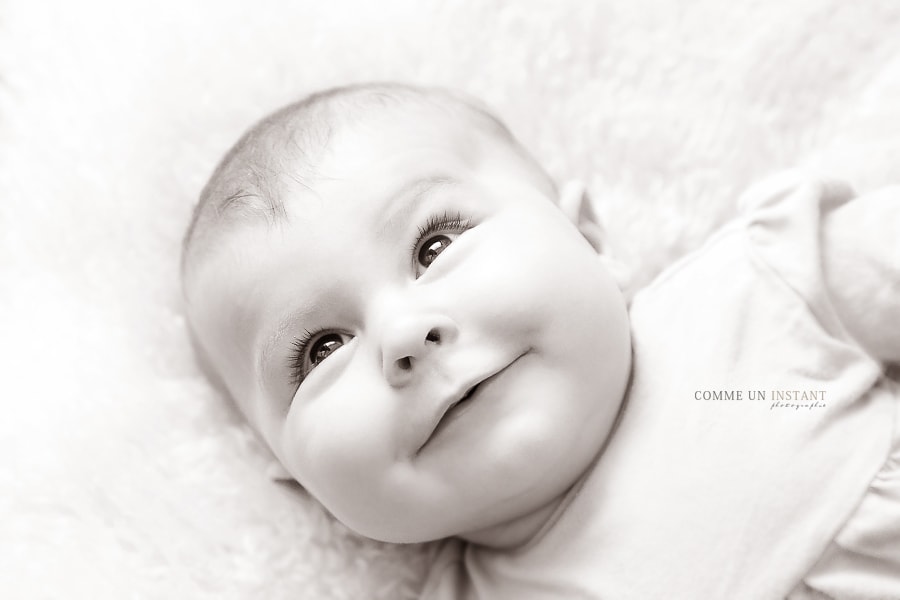 sépia, photographe pour bébé en plein coeur de Nanterre (92000 Hauts de Seine 92), nouveau né studio, photographe pro bébé studio