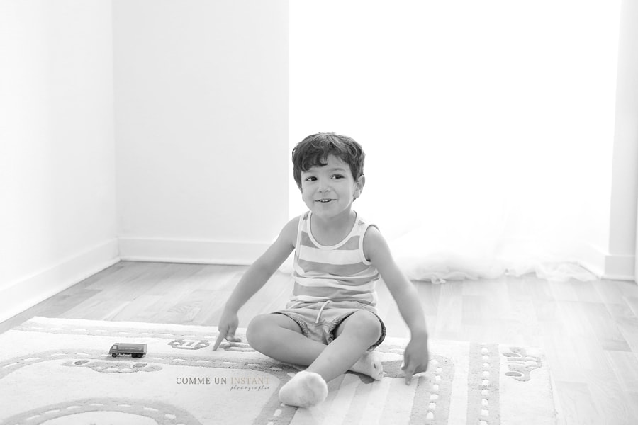photographe pro enfants, noir et blanc