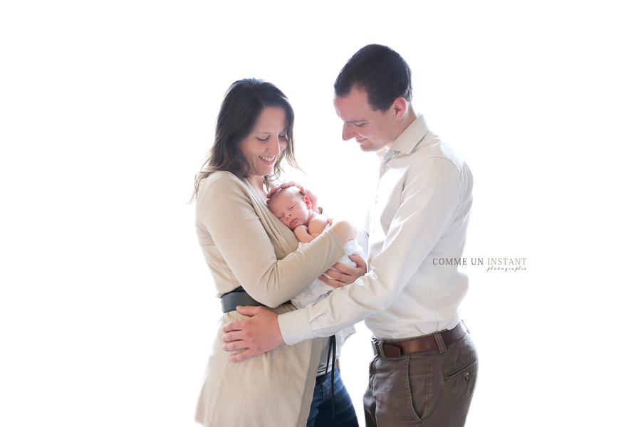 photographe famille, bébé, nouveau né studio, photographie pour famille à Saint-Maur des Fossés (94100 Val de Marne 94), nouveau né, famille studio, bébé studio, enfant