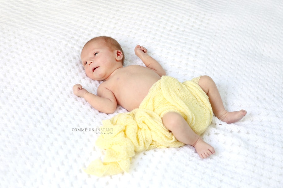 nouveau né, shooting à domicile amour, photographe pour bebes en centre ville de Sannois (95110 Val d'Oise 95) et sa région, photographe a domicile bébé studio, shooting bébé, nouveau né studio