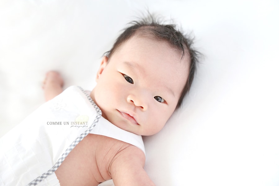 bébé studio - photographe pro pour bébé - bébé asiatique - bébé
