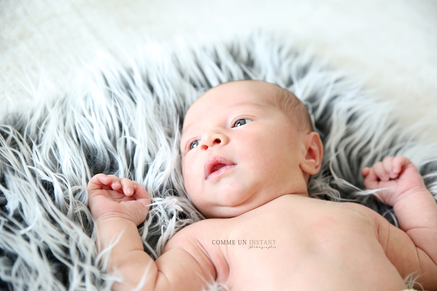 reportage photographe nouveau né studio - bébé - shooting à domicile nouveau né - photographie pour bébé en plein coeur de Maisons Alfort (94700 Val de Marne 94) et sa région