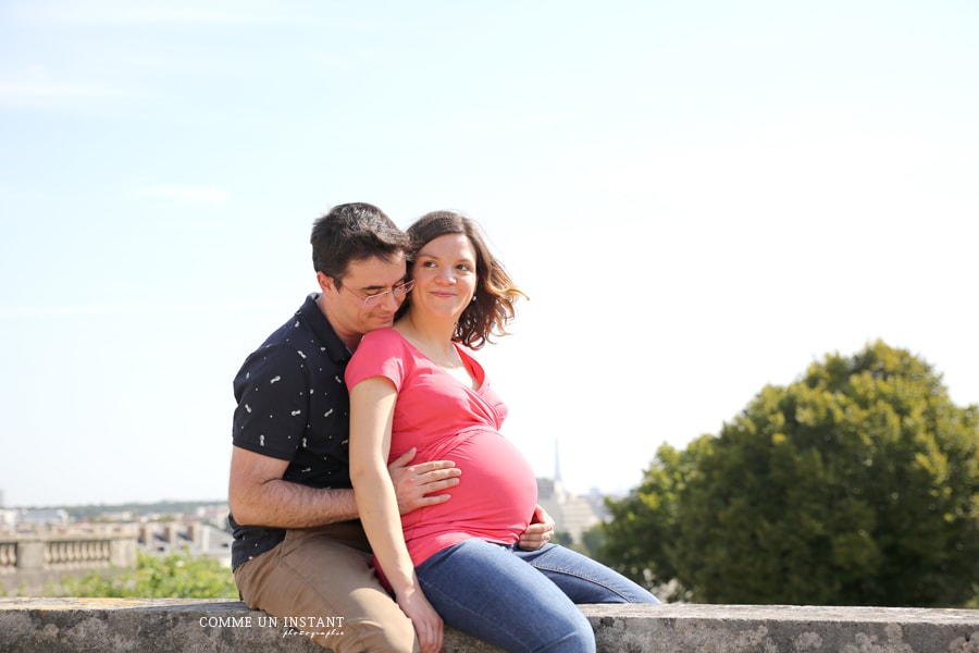 amour - grossesse en extérieur - grossesse - photographe de femme enceinte